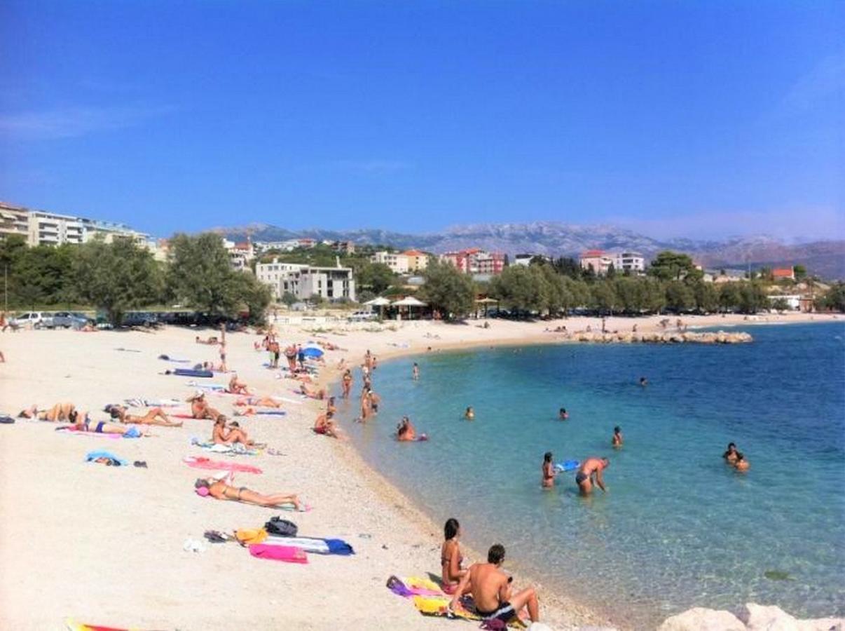 Klara Beach Apartment Сплит Екстериор снимка
